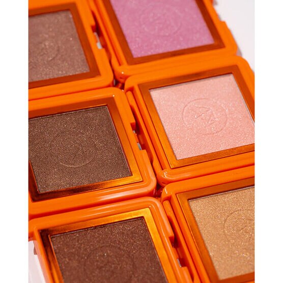 ILUMINADOR COMPACTO BRONZE DIVINE GLOW